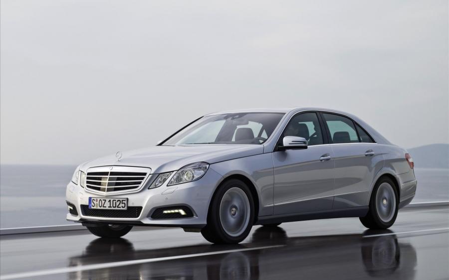  Mercedes-Benz E-Class 2009 года  (фото 51 из 74)